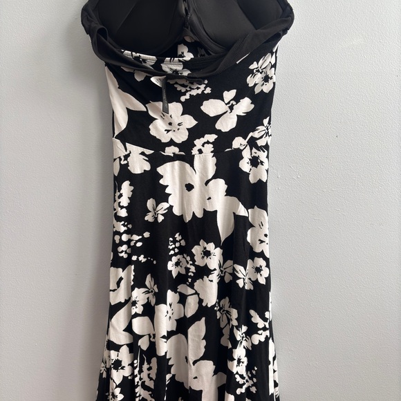 Victoria’s Secret bombshell full length dress - Picture 2 of 4